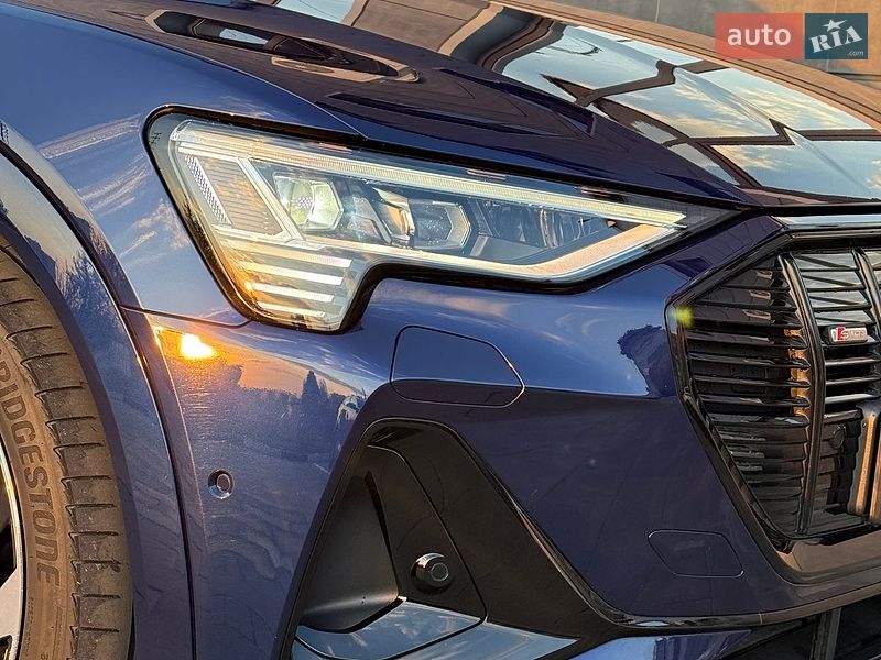 Внедорожник / Кроссовер Audi e-tron 2022 в Харькове