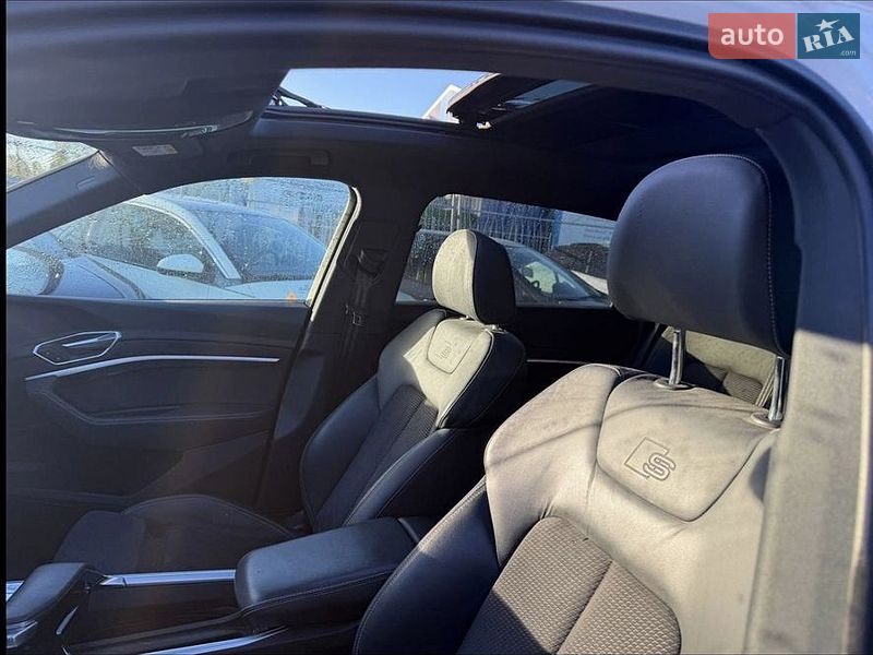 Внедорожник / Кроссовер Audi e-tron 2019 в Ровно
