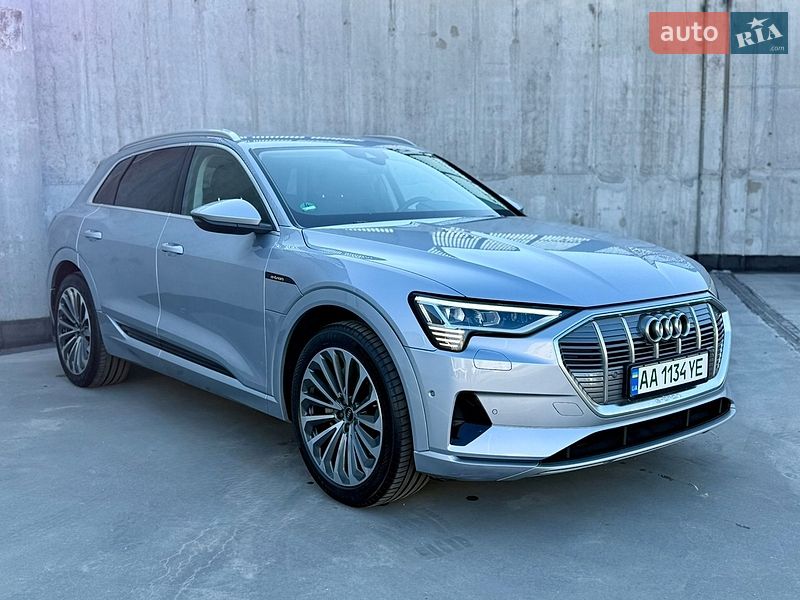 Внедорожник / Кроссовер Audi e-tron 2021 в Киеве фото 8 Внедорожник / Кроссовер Audi e-tron 2021 в Киеве