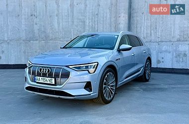 Внедорожник / Кроссовер Audi e-tron 2021 в Киеве фото 13 Внедорожник / Кроссовер Audi e-tron 2021 в Киеве