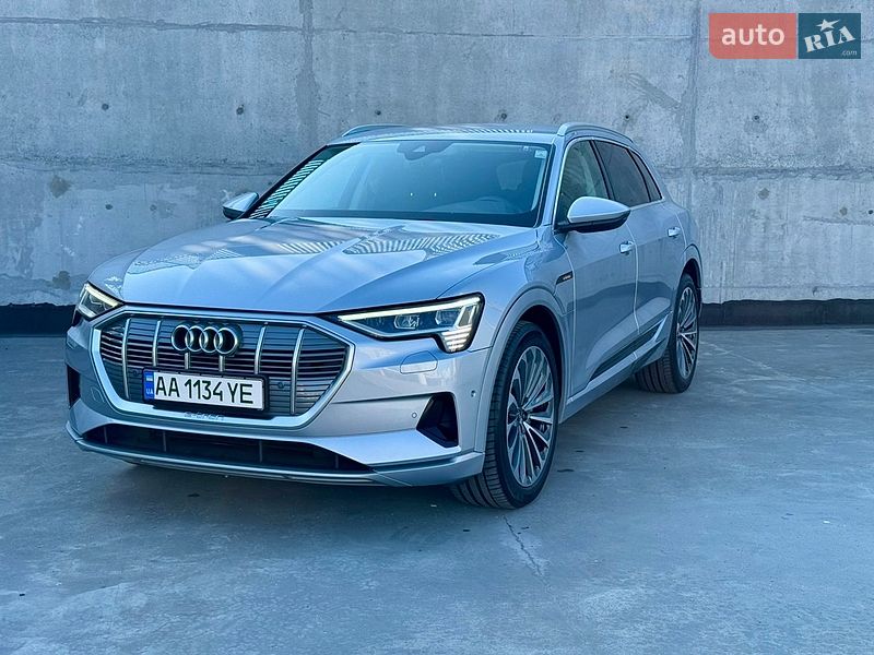Внедорожник / Кроссовер Audi e-tron 2021 в Киеве фото 15 Внедорожник / Кроссовер Audi e-tron 2021 в Киеве
