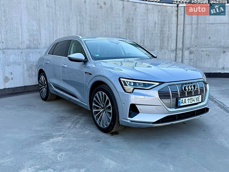 Внедорожник / Кроссовер Audi e-tron 2021 в Киеве фото 17 Внедорожник / Кроссовер Audi e-tron 2021 в Киеве