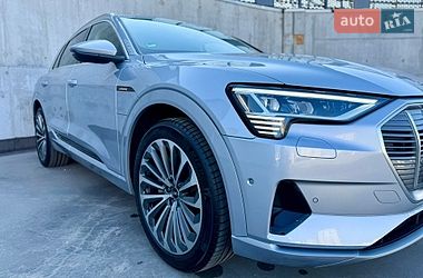 Внедорожник / Кроссовер Audi e-tron 2021 в Киеве фото 20 Внедорожник / Кроссовер Audi e-tron 2021 в Киеве