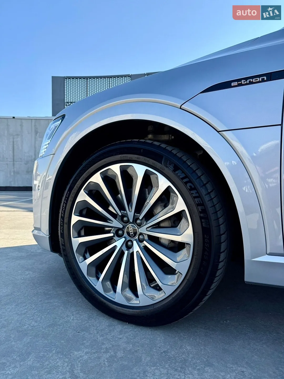 2021 Audi e-tron - мініатюра 49