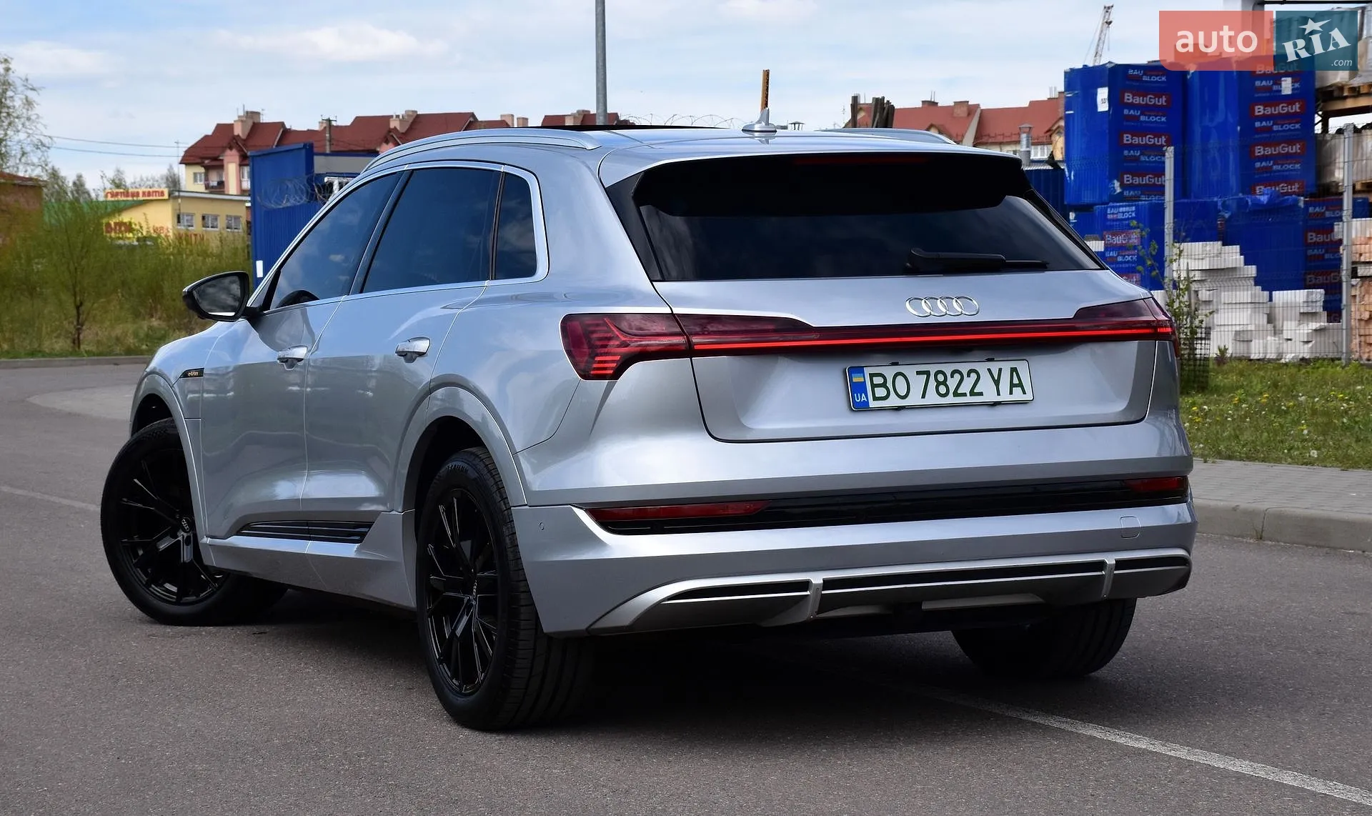 2020 Audi e-tron - мініатюра 10