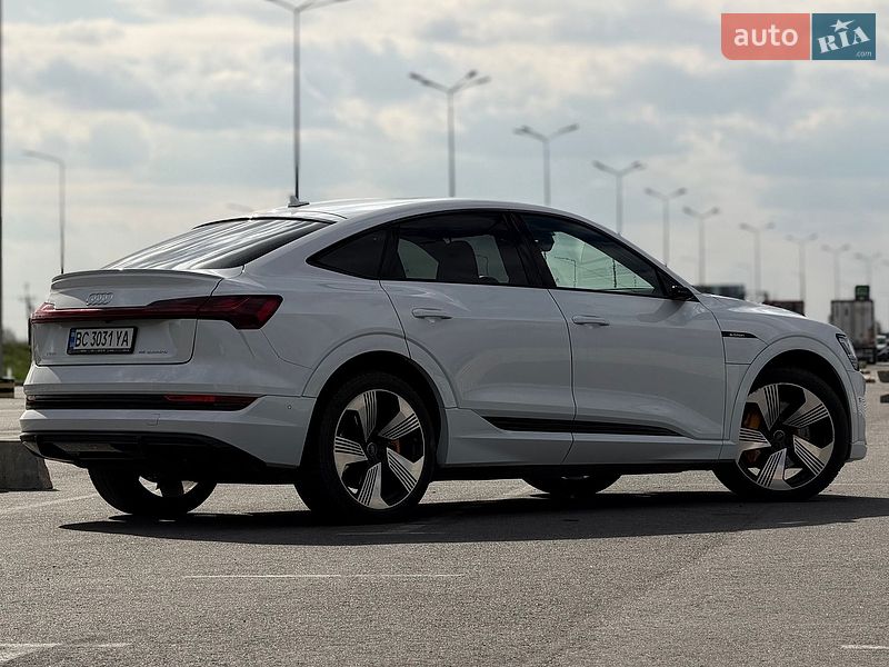 Внедорожник / Кроссовер Audi e-tron 2020 в Львове