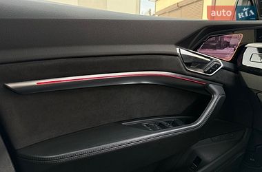 Позашляховик / Кросовер Audi e-tron 2020 в Львові фото 4 Позашляховик / Кросовер Audi e-tron 2020 в Львові
