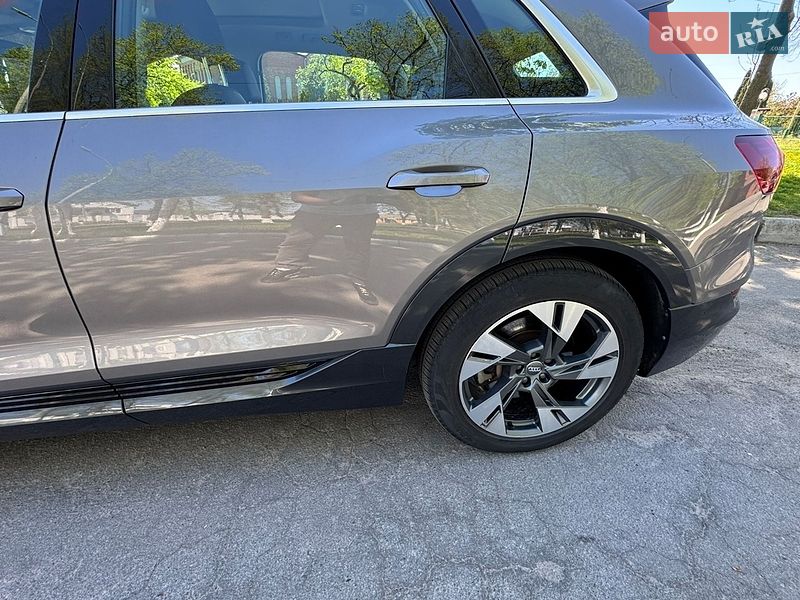 Позашляховик / Кросовер Audi e-tron 2020 в Вінниці
