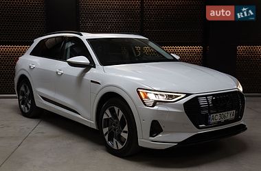 Внедорожник / Кроссовер Audi e-tron 2022 в Луцке