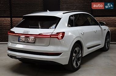 Внедорожник / Кроссовер Audi e-tron 2022 в Луцке