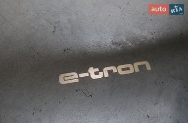 Внедорожник / Кроссовер Audi e-tron 2022 в Луцке