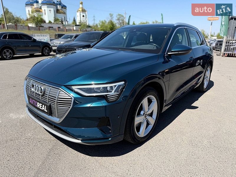 Внедорожник / Кроссовер Audi e-tron 2020 в Кривом Роге