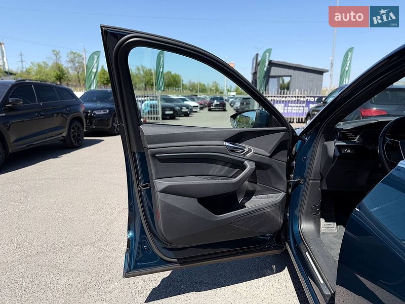 Внедорожник / Кроссовер Audi e-tron 2020 в Кривом Роге