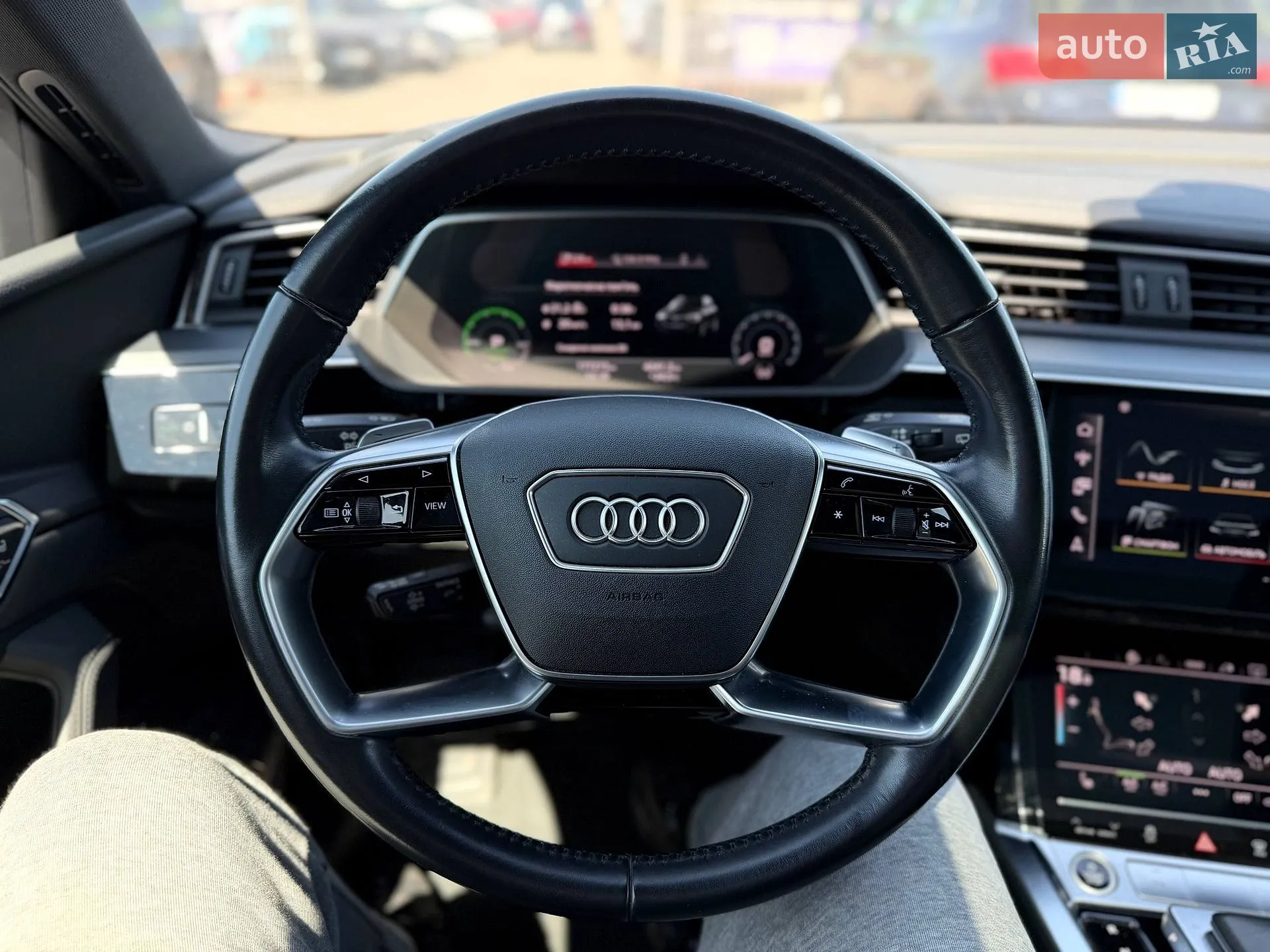 2020 Audi e-tron - мініатюра 59