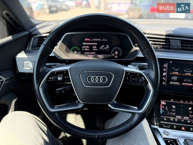 Внедорожник / Кроссовер Audi e-tron 2020 в Кривом Роге