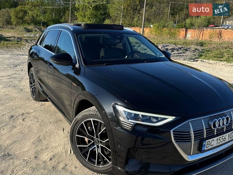 Внедорожник / Кроссовер Audi e-tron 2019 в Львове