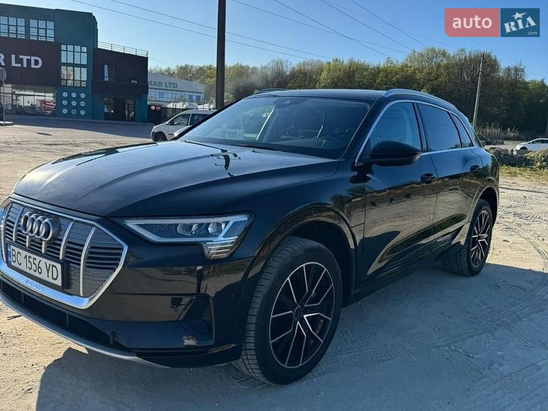 Внедорожник / Кроссовер Audi e-tron 2019 в Львове