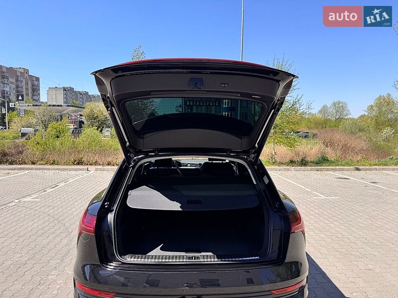 Внедорожник / Кроссовер Audi e-tron 2021 в Хмельницком