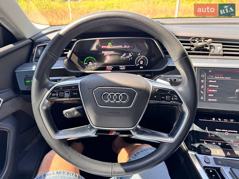Внедорожник / Кроссовер Audi e-tron 2021 в Хмельницком