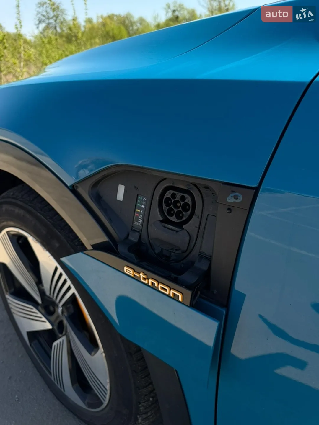 2019 Audi e-tron - мініатюра 8