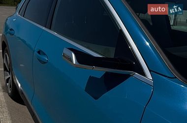 Внедорожник / Кроссовер Audi e-tron 2019 в Буче