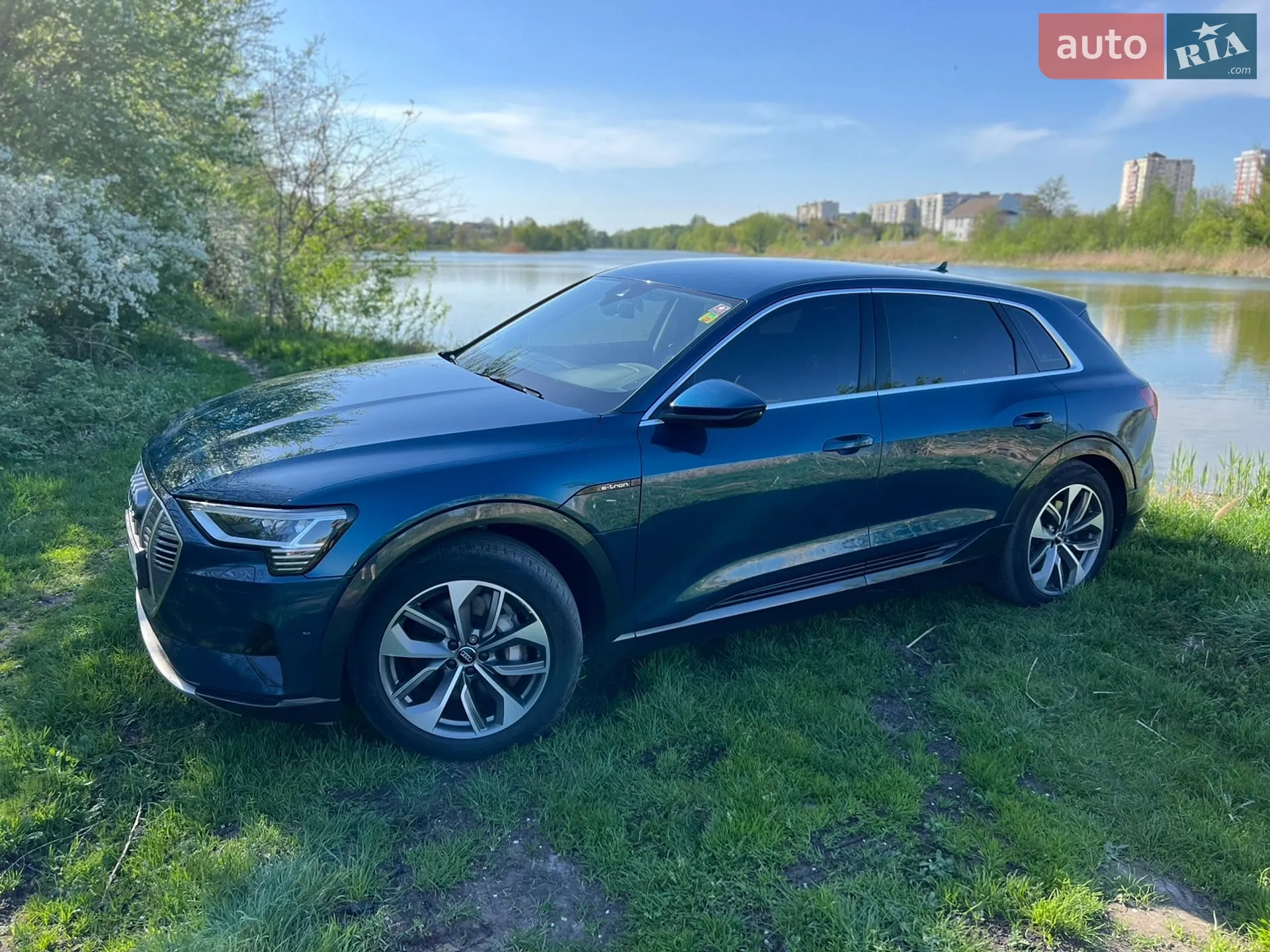 2019 Audi e-tron - мініатюра 6