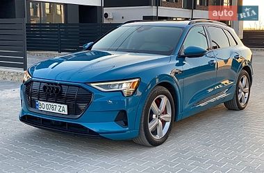 Внедорожник / Кроссовер Audi e-tron 2019 в Тернополе
