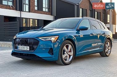 Позашляховик / Кросовер Audi e-tron 2019 в Тернополі