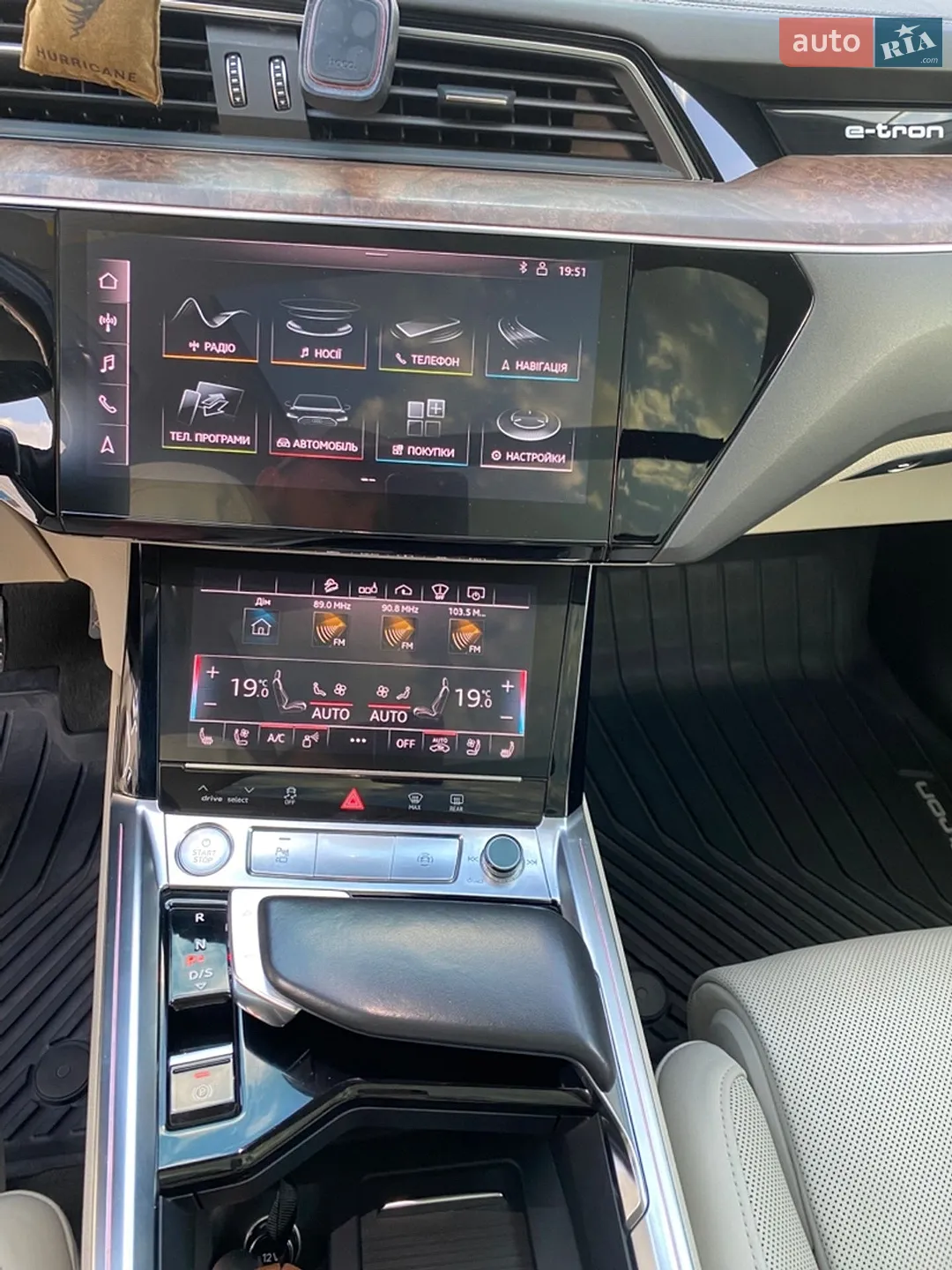 2019 Audi e-tron - мініатюра 40