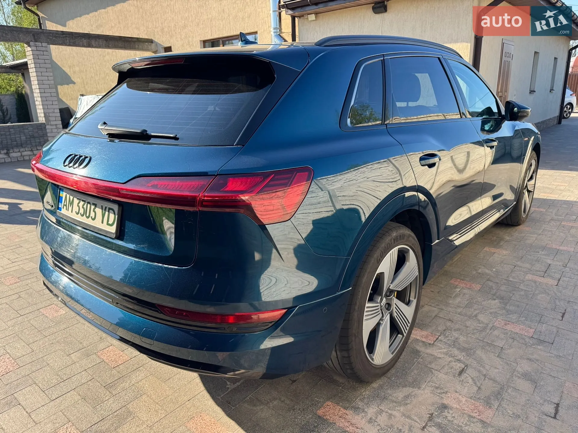 2019 Audi e-tron - мініатюра 6