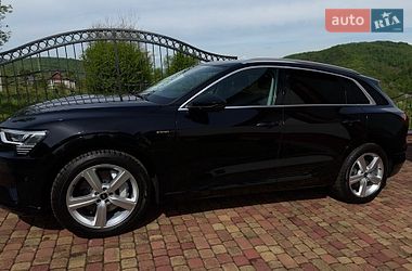 Внедорожник / Кроссовер Audi e-tron 2020 в Сваляве фото 9 Внедорожник / Кроссовер Audi e-tron 2020 в Сваляве