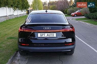 Внедорожник / Кроссовер Audi e-tron 2022 в Киеве