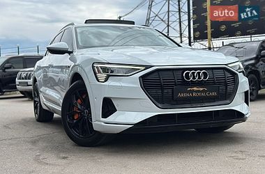 Внедорожник / Кроссовер Audi e-tron 2021 в Харькове