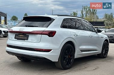Внедорожник / Кроссовер Audi e-tron 2021 в Харькове