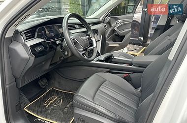 Внедорожник / Кроссовер Audi e-tron 2021 в Харькове