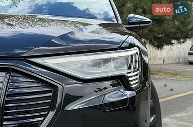 Внедорожник / Кроссовер Audi e-tron 2020 в Ровно