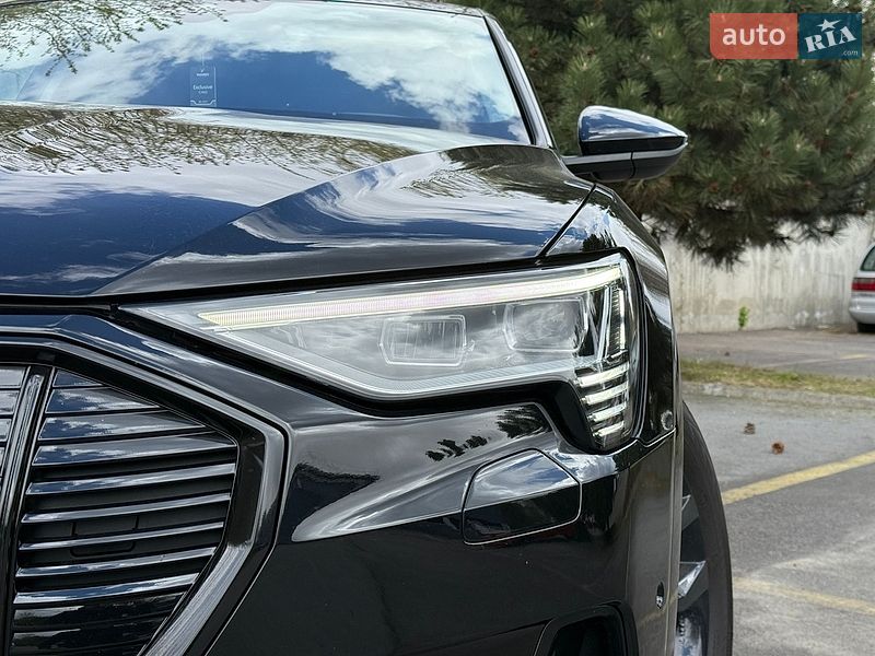 Внедорожник / Кроссовер Audi e-tron 2020 в Ровно