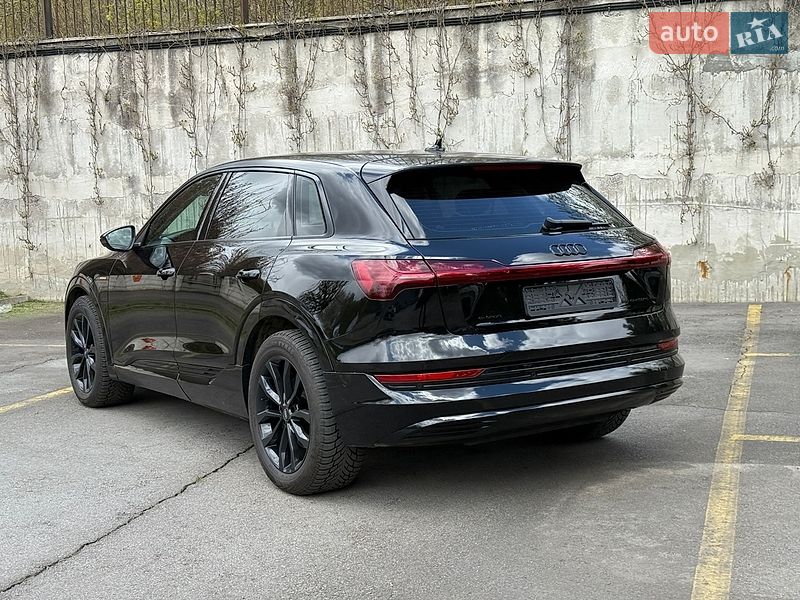 Внедорожник / Кроссовер Audi e-tron 2020 в Ровно