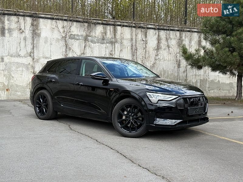 Внедорожник / Кроссовер Audi e-tron 2020 в Ровно