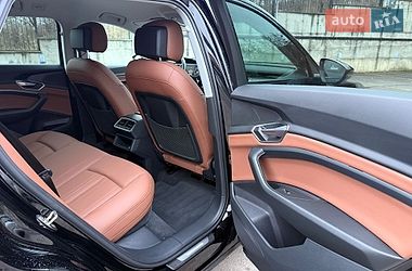 Внедорожник / Кроссовер Audi e-tron 2020 в Ровно