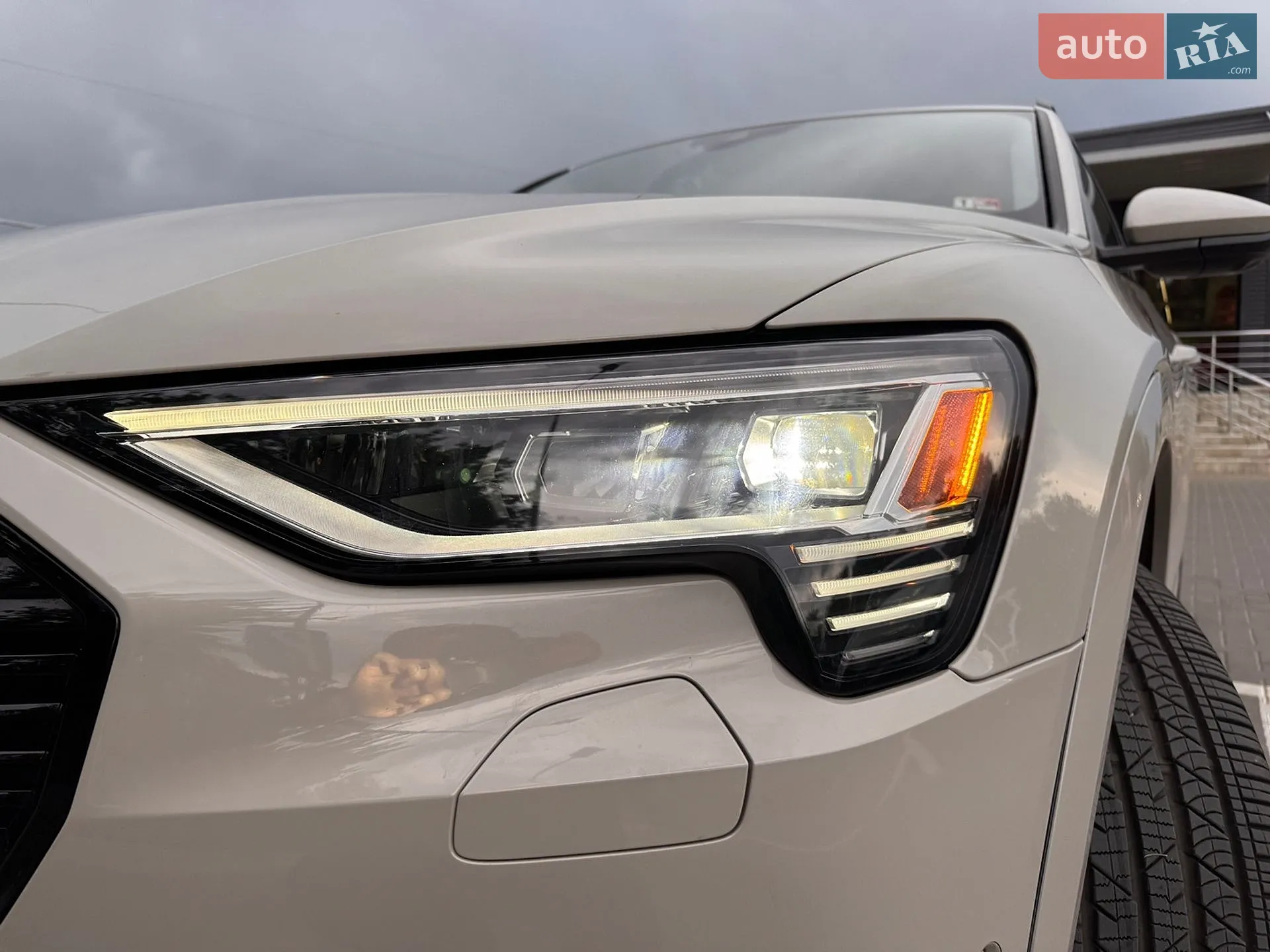 2021 Audi e-tron - мініатюра 13