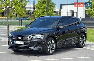 Позашляховик / Кросовер Audi e-tron 2019 в Мукачевому