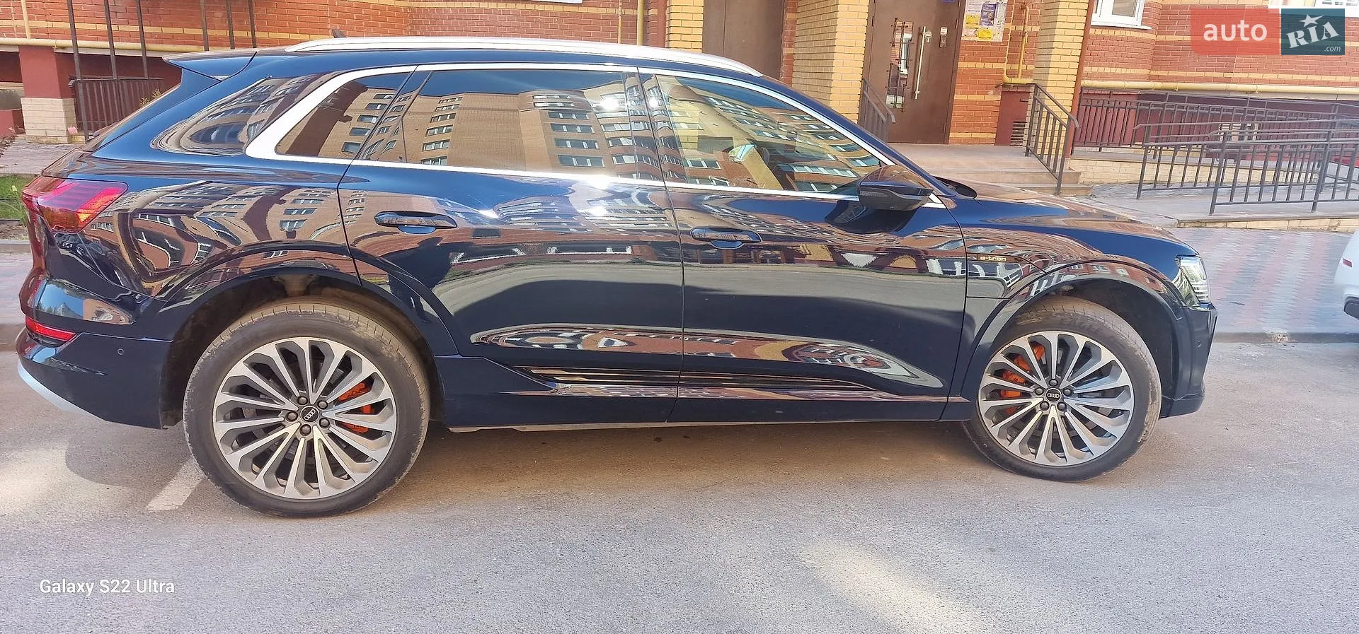 2021 Audi e-tron - мініатюра 2