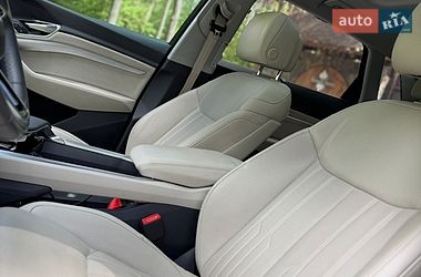Внедорожник / Кроссовер Audi e-tron 2019 в Львове