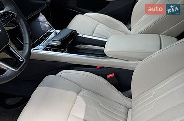 Внедорожник / Кроссовер Audi e-tron 2019 в Львове