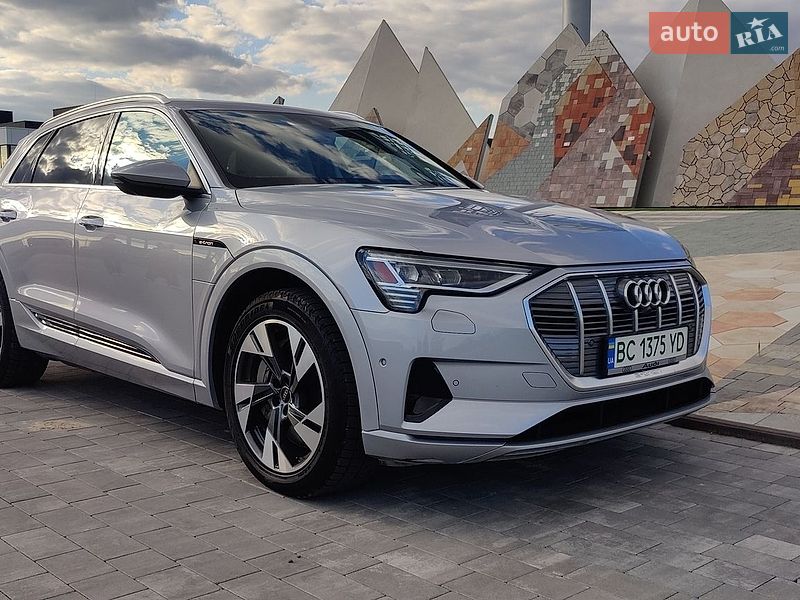 Внедорожник / Кроссовер Audi e-tron 2021 в Львове