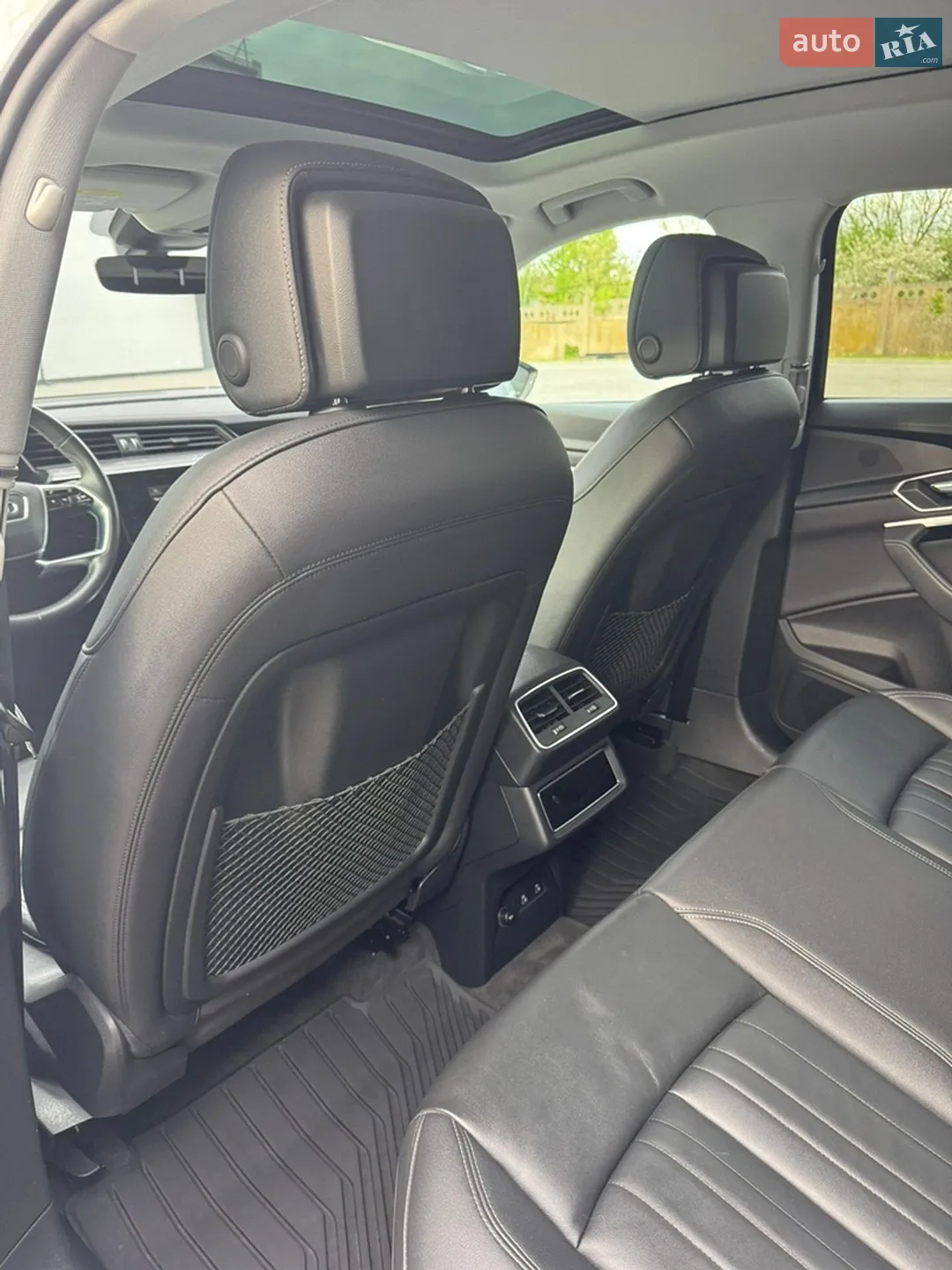 2022 Audi e-tron - мініатюра 18