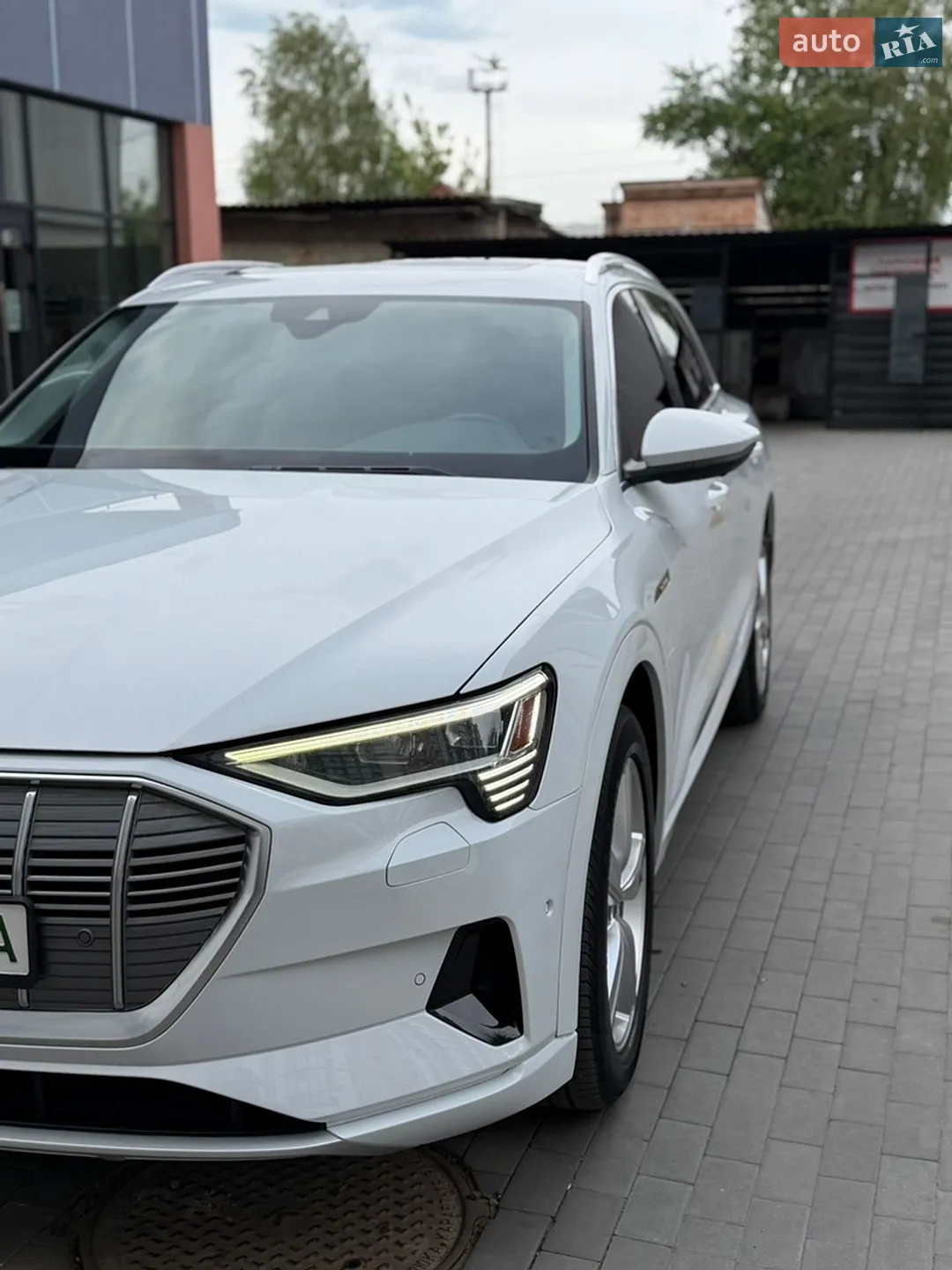 2019 Audi e-tron - мініатюра 32