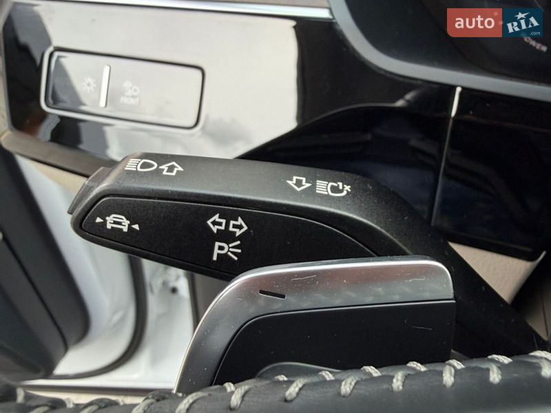 Позашляховик / Кросовер Audi e-tron 2019 в Володимирі