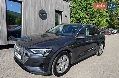 Позашляховик / Кросовер Audi e-tron 2019 в Тернополі